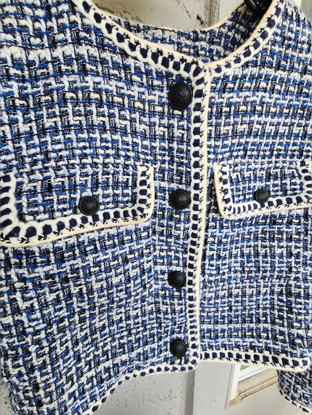Christian Lacroix Classic Navy & White Tweed Cropped Jacket $800 MSRP - Picture 2 of 8